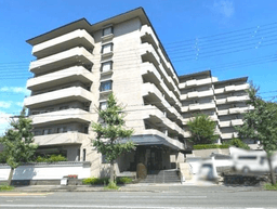 パーク・ハイム宝ヶ池銀杏館の画像